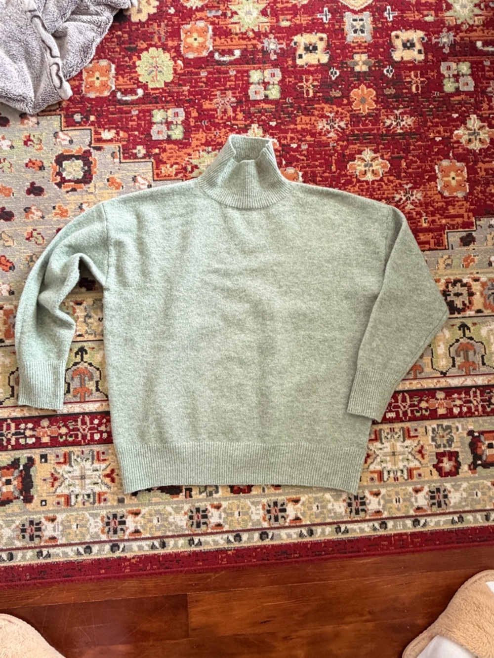 Mock neck Sweater